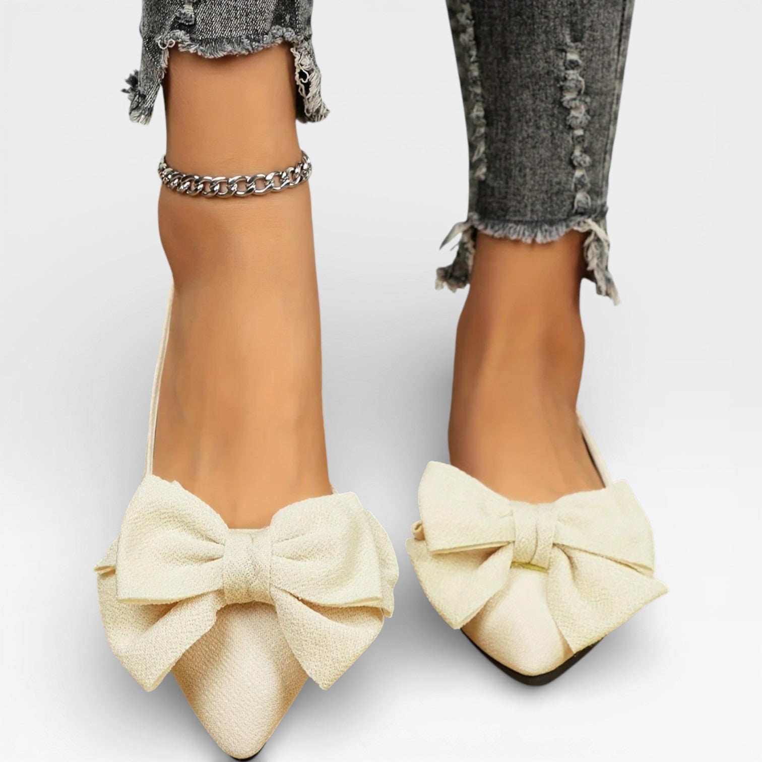 Women’s Pointed Toe Slingback Flats with Bow