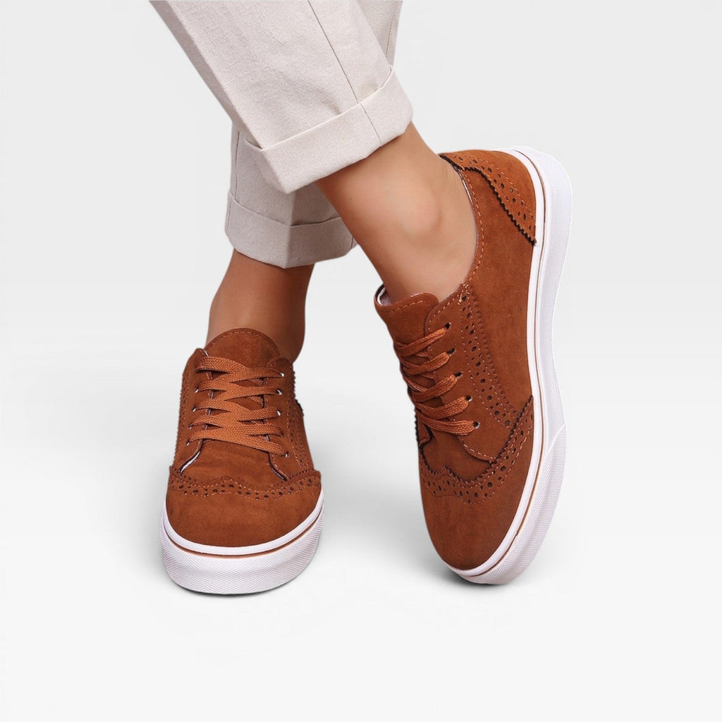 Women's Lace Up Brogue Trainers – Comfortable Suede Look Platform Shoes