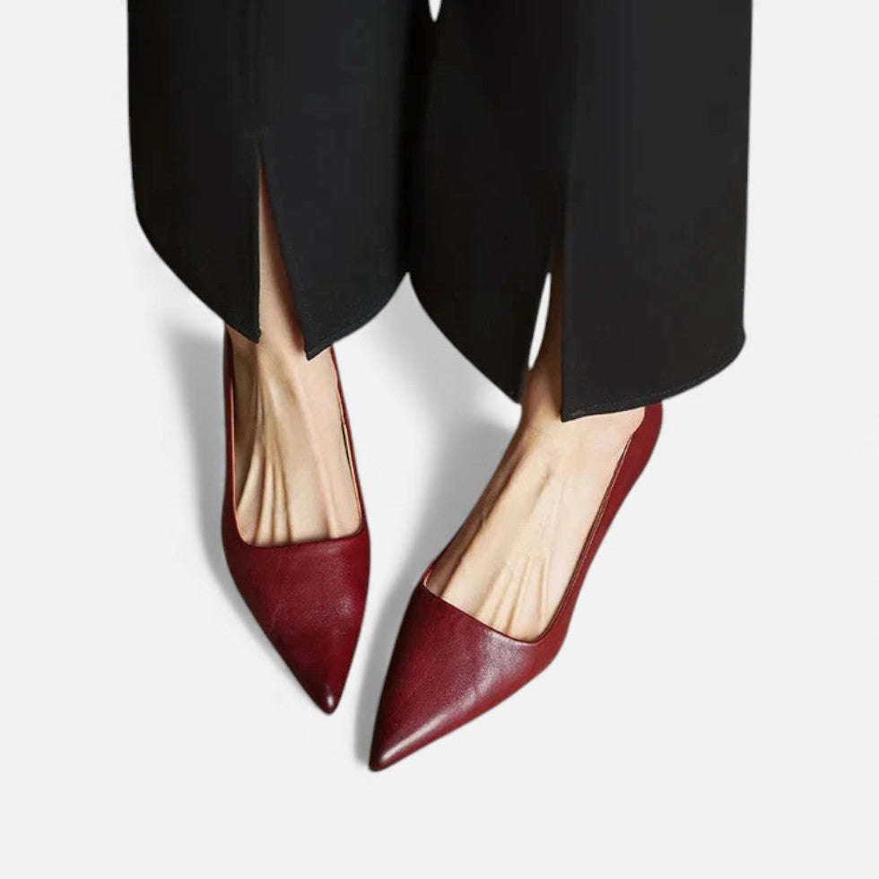 Women’s Leather Kitten Heels – Elegant Pointed Toe Low Heel Pumps