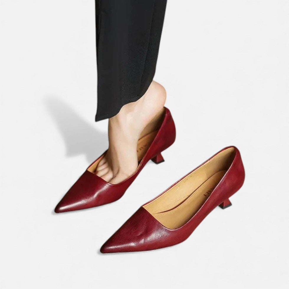 Women’s Leather Kitten Heels – Elegant Pointed Toe Low Heel Pumps