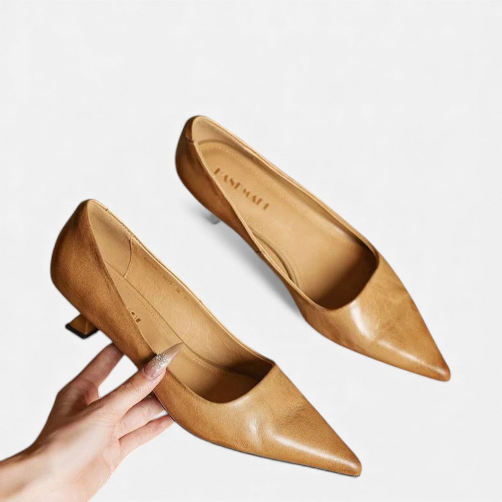 Women’s Leather Kitten Heels – Elegant Pointed Toe Low Heel Pumps